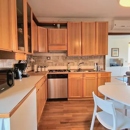 Casa Le Due Terrazze - Pool - Free Parking - 2 Bathrooms - 3 Bedrooms Apartman *